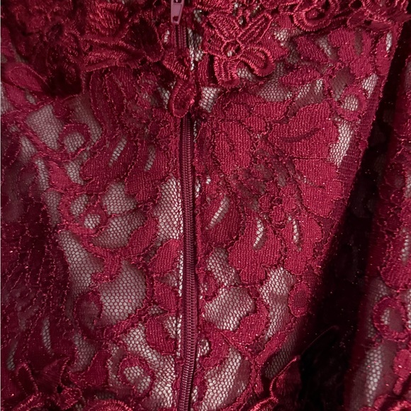 Sequin Hearts Red Lace Two-Piece Off-Shoulder Prom Dress - Picture 4 of 6